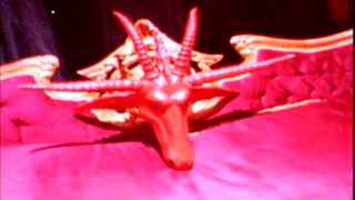 Harmonia - Szatańska dziwka - scena 6 - wideo 3 piękne nastolatki pieprzą dziewczyny w dupę