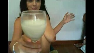 Milky Àille Hot Video