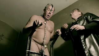 Bhàsachadh an t - Black catsuit latex rùin a chaidh a chleachdadh